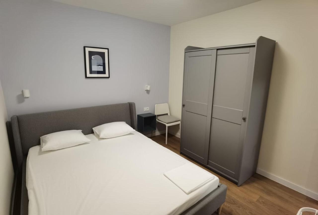 Style 2Br*** Apartment Split Bagian luar foto
