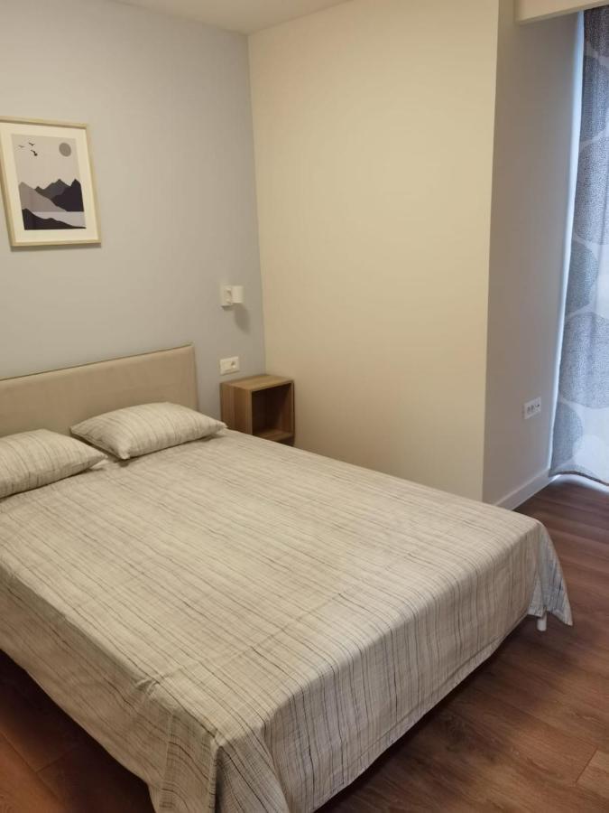 Style 2Br*** Apartment Split Bagian luar foto